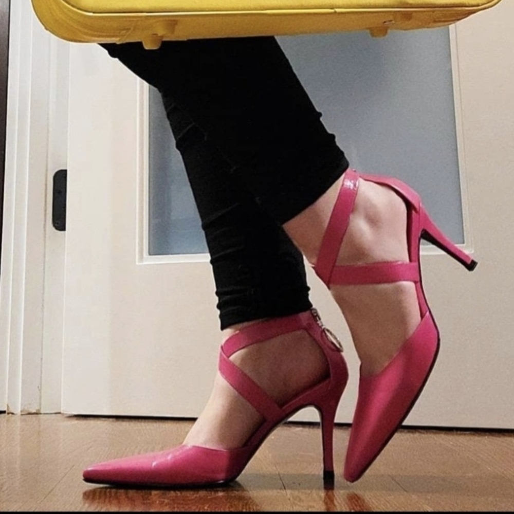 Gianni Bini Pink Heels sz 6.5